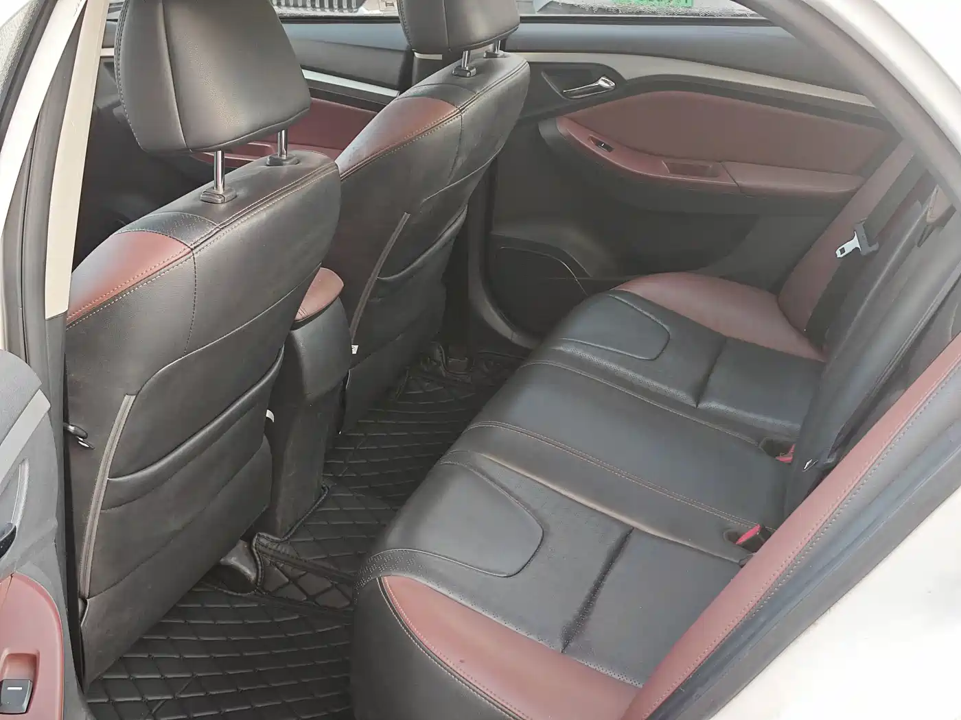 BYD G5 2014 1.5TID Automatic Premium фото 9