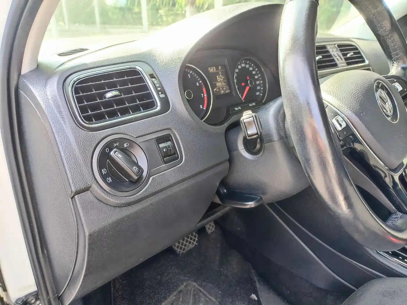 Volkswagen Polo 2018 1.5L Auto Comfort фото 20