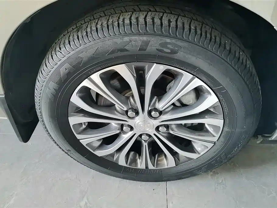 BUICK GL8
