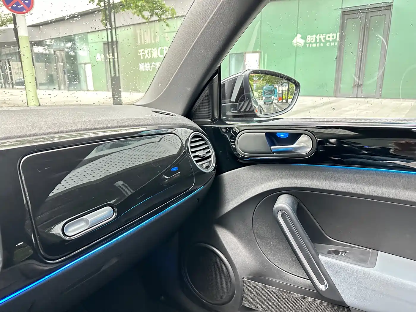 Volkswagen Beetle 2013 1.4TSI Comfort фото 13