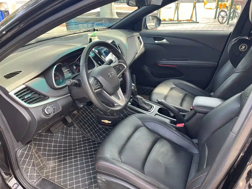 Chevrolet Monza 2020 Mild Hybrid RS 330T Automatic Smooth Edition фото 4
