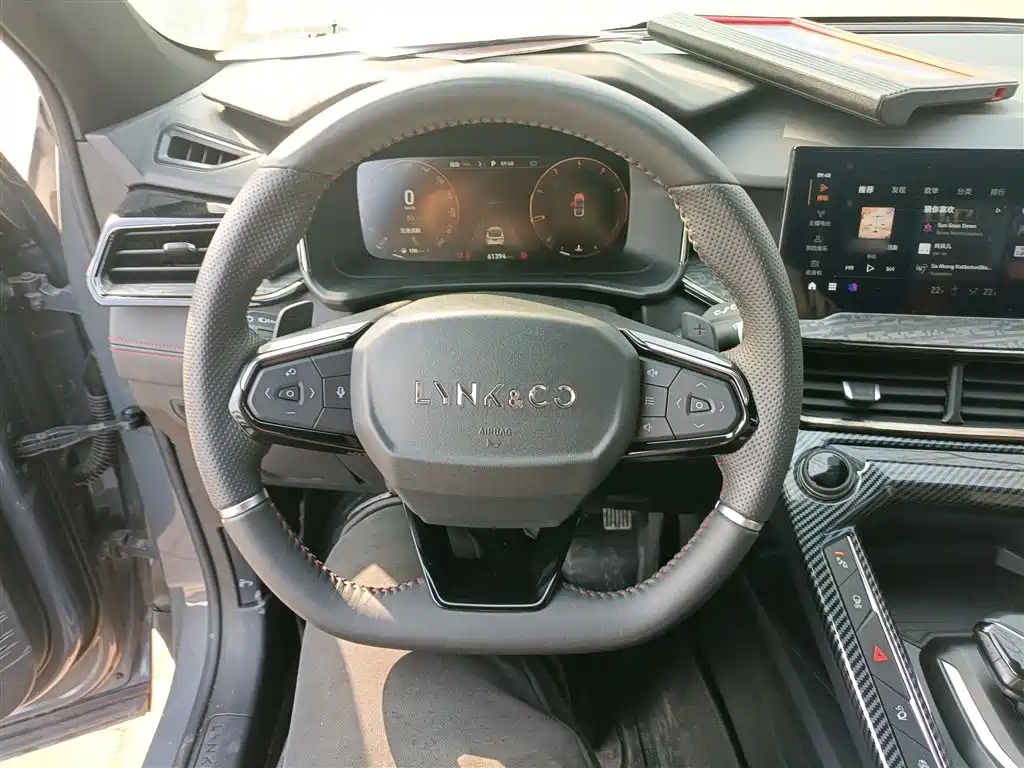 Lynk & Co 06 2020 1.5T Power Pro фото 11