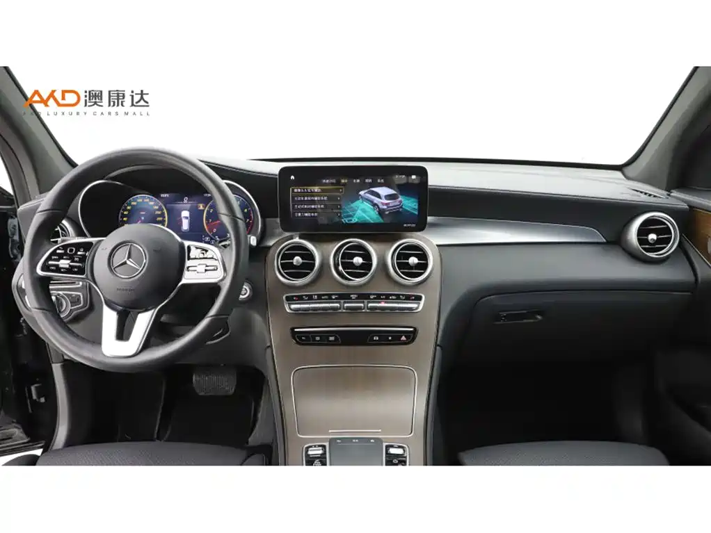 Mercedes-Benz GLC 2021 GLC 300 L 4MATIC Sporty фото 5
