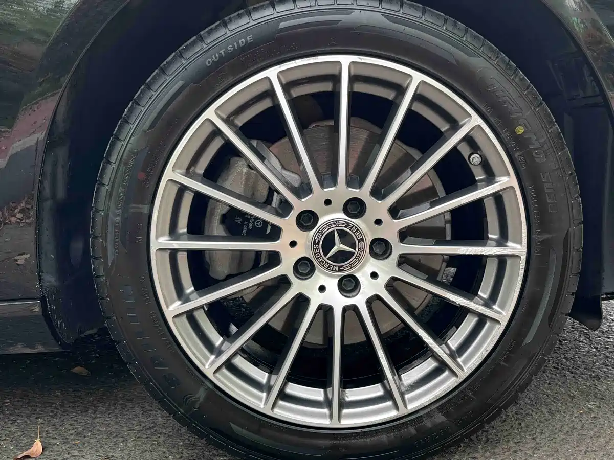 Mercedes-Benz E-Class 2021 E 260 L фото 11