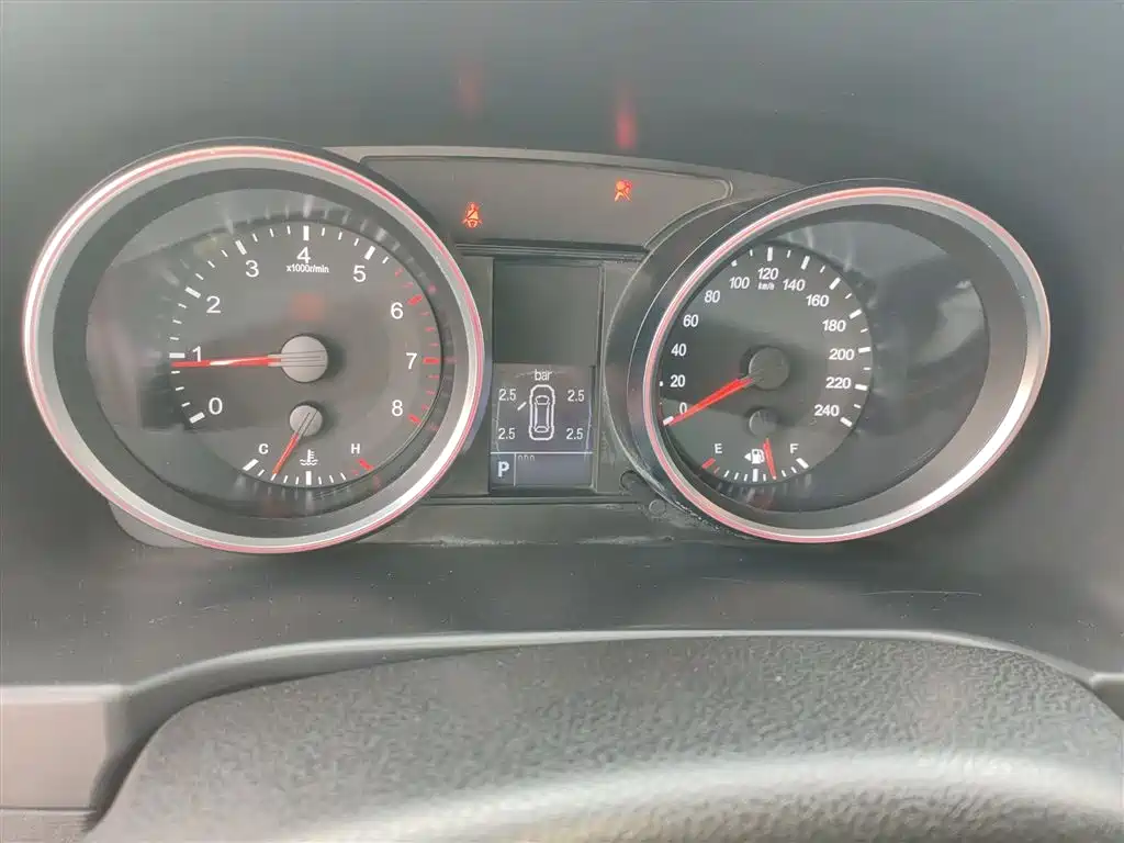 Haval H6 2015 Sport 1.5T Automatic 2WD Luxury фото 4
