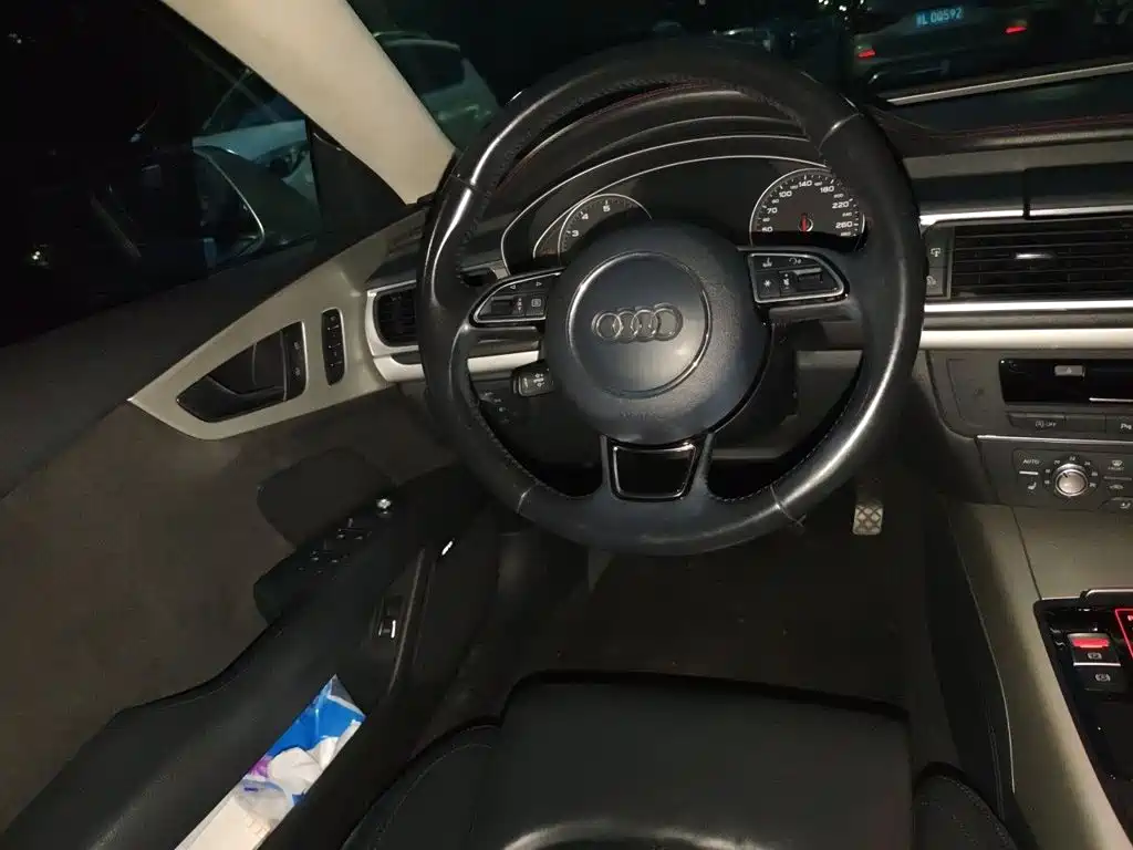Фото 11 - Audi A7