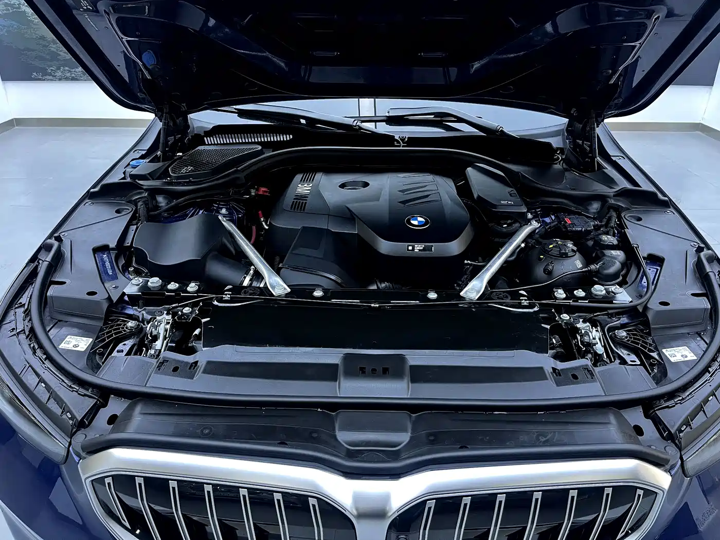 BMW 5 Series 2024 530Li Premium Luxury Package фото 20