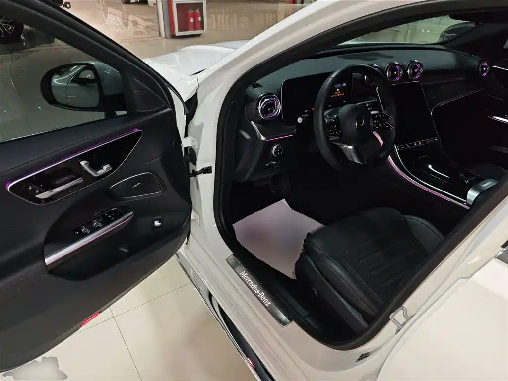 Mercedes-Benz C-Class 2024 Facelift III C 260 L Sport фото 16