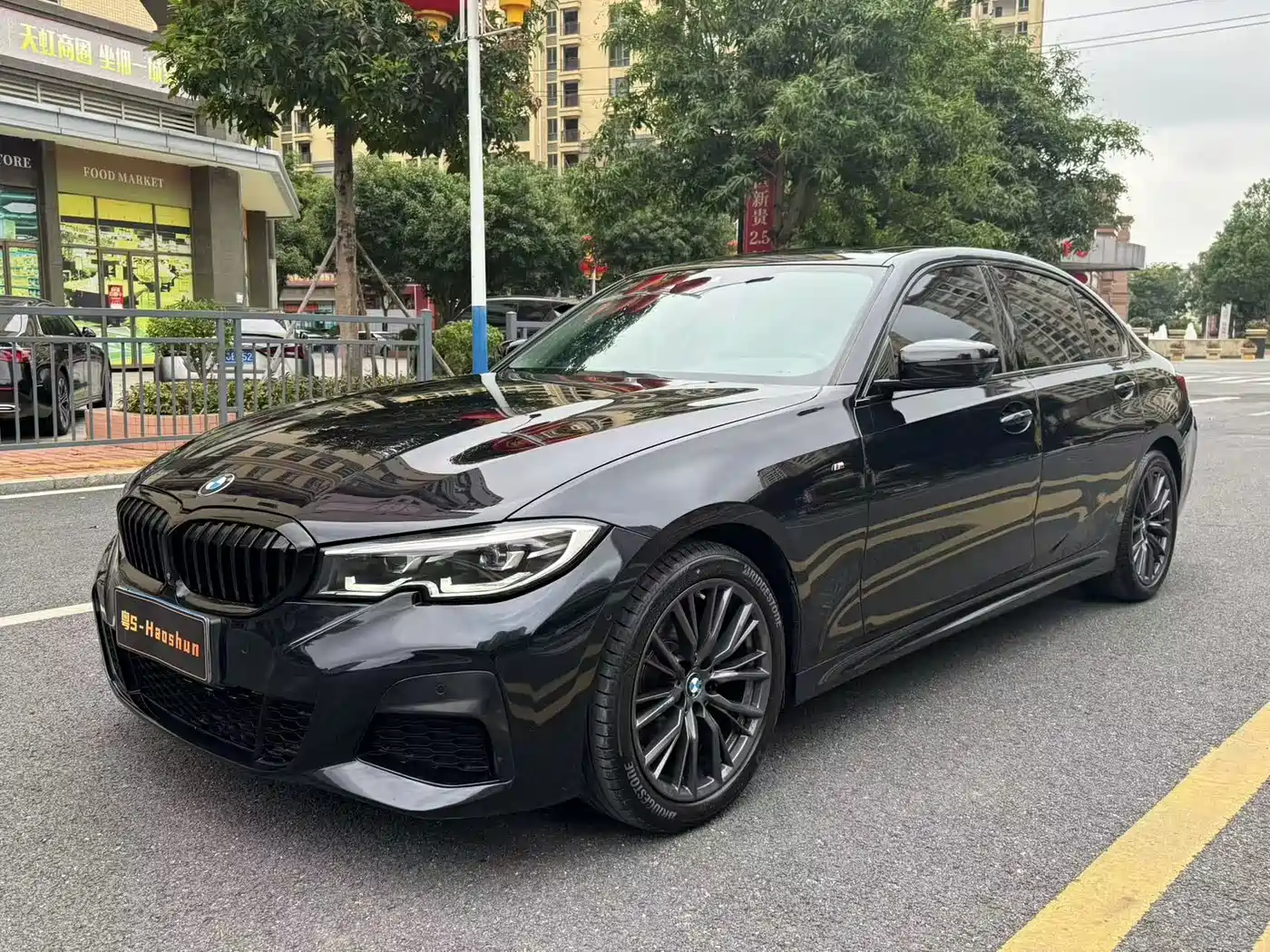 BMW 3 Series 2020 325Li M Sport Black Night Package