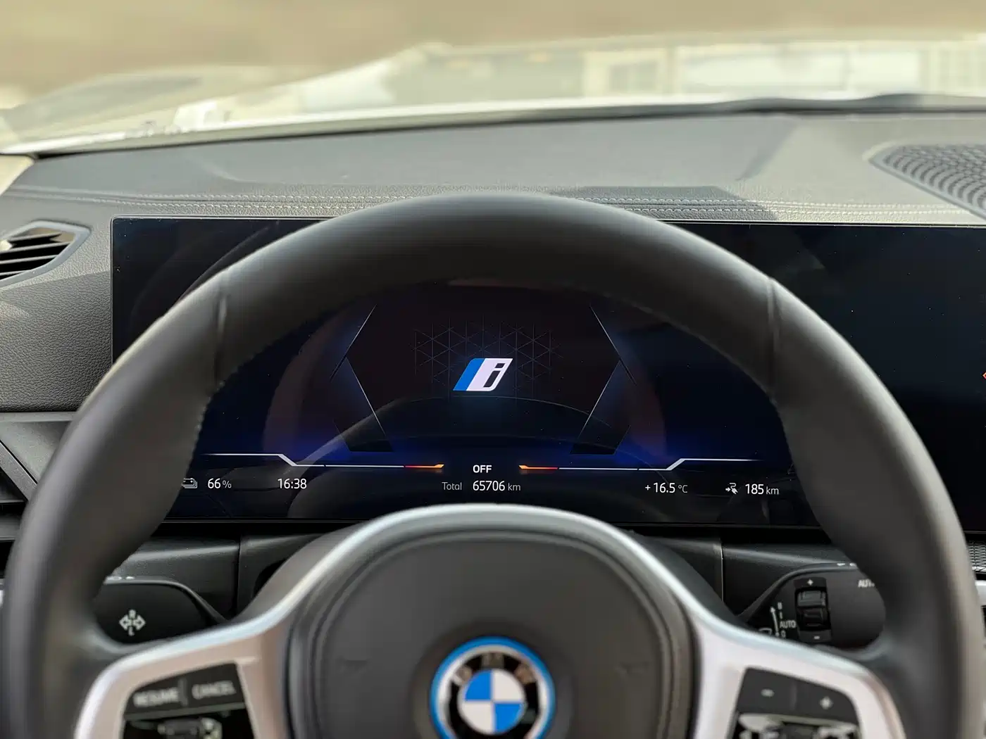 BMW i3 2022 eDrive 35 L фото 11