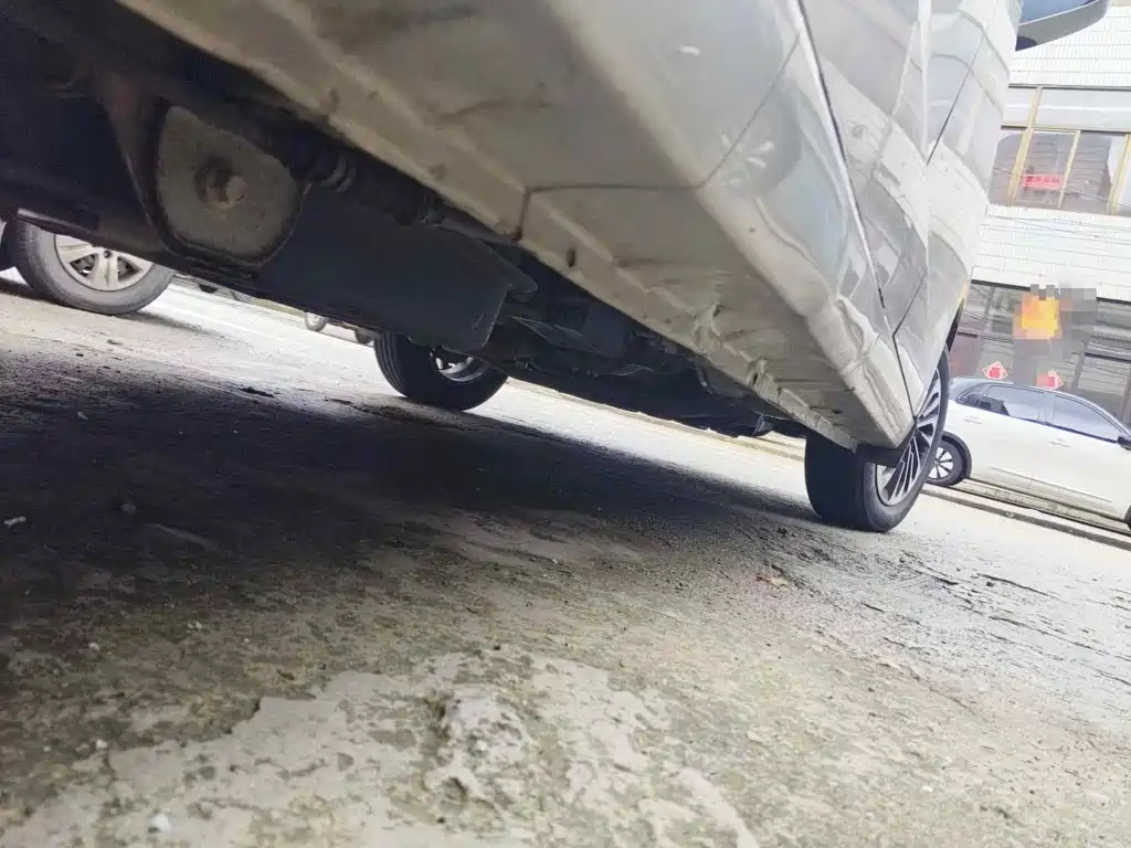 Dongfeng Fengguang Fengguang 380 2023 2022 1.5L Comfort Passenger Van (Leaf Spring) 7-Seater