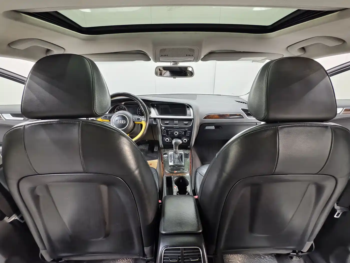 Audi A4L 2015 35 TFSI Auto Comfort фото 10