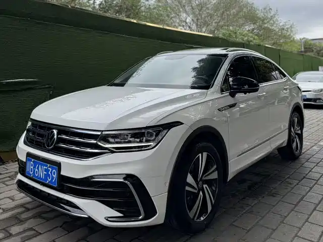 VOLKSWAGEN TIGUAN X
