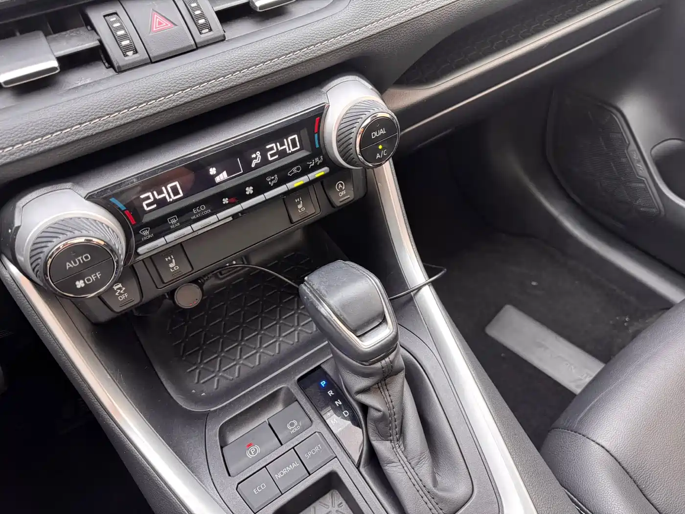 Toyota RAV4 Rongfang 2021 2.0L CVT 2WD Trend PLUS фото 8