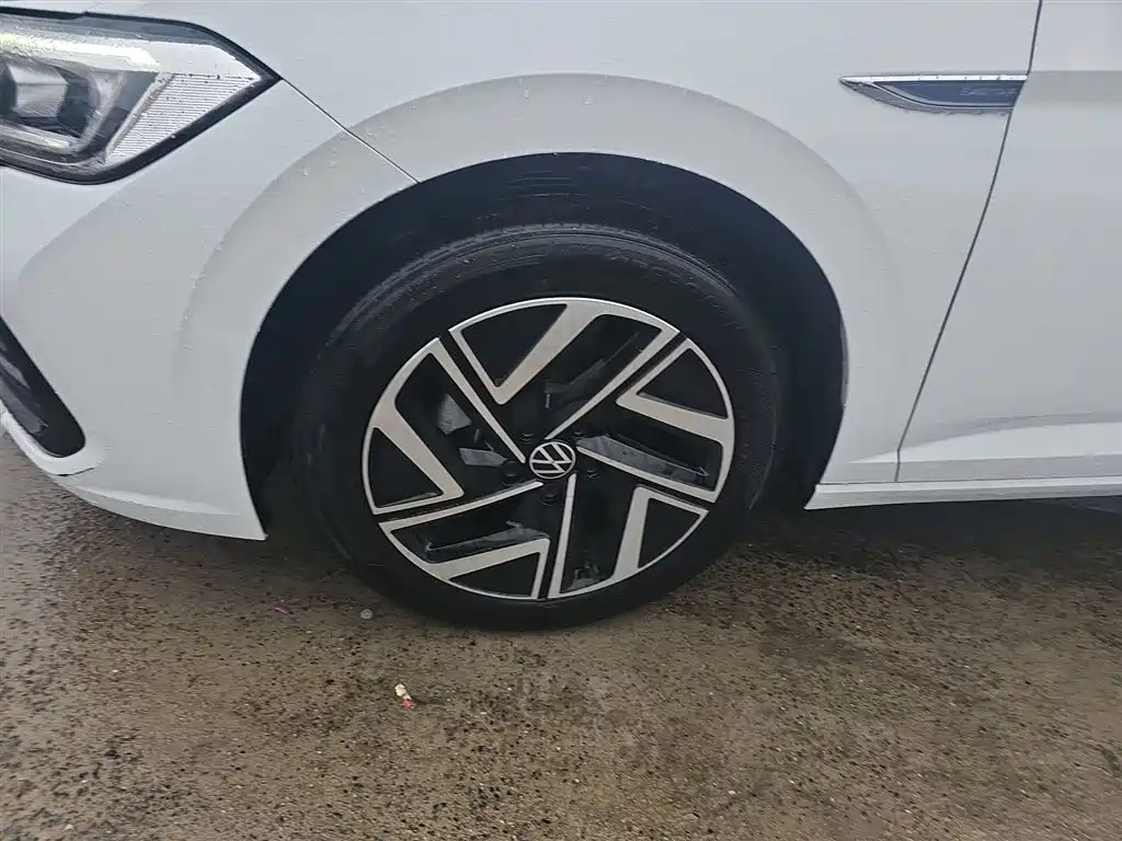 Volkswagen Sagitar 2025 300TSI DSG Surpass Edition фото 23