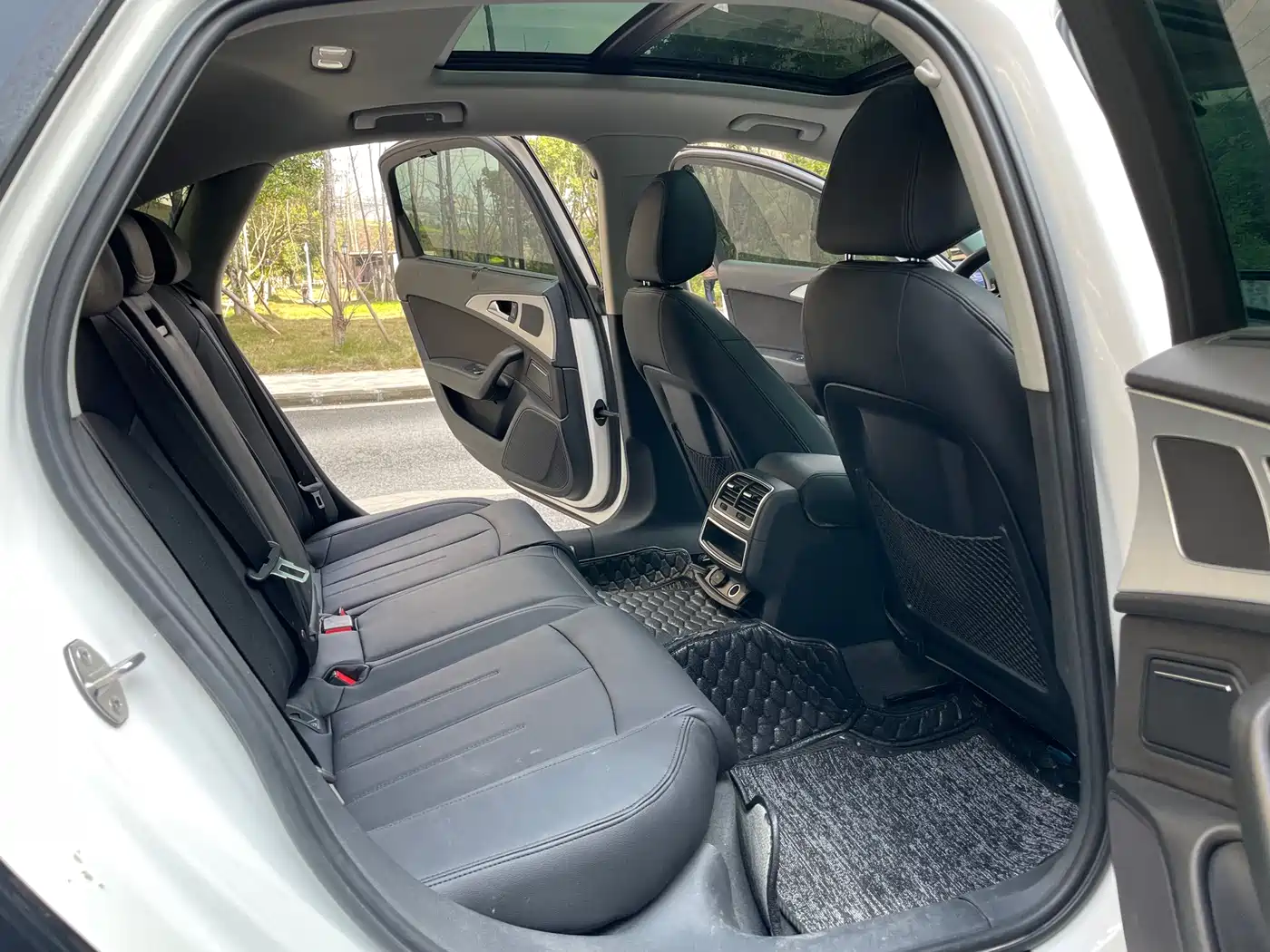 Audi A6L 2014 TFSI Comfort фото 12