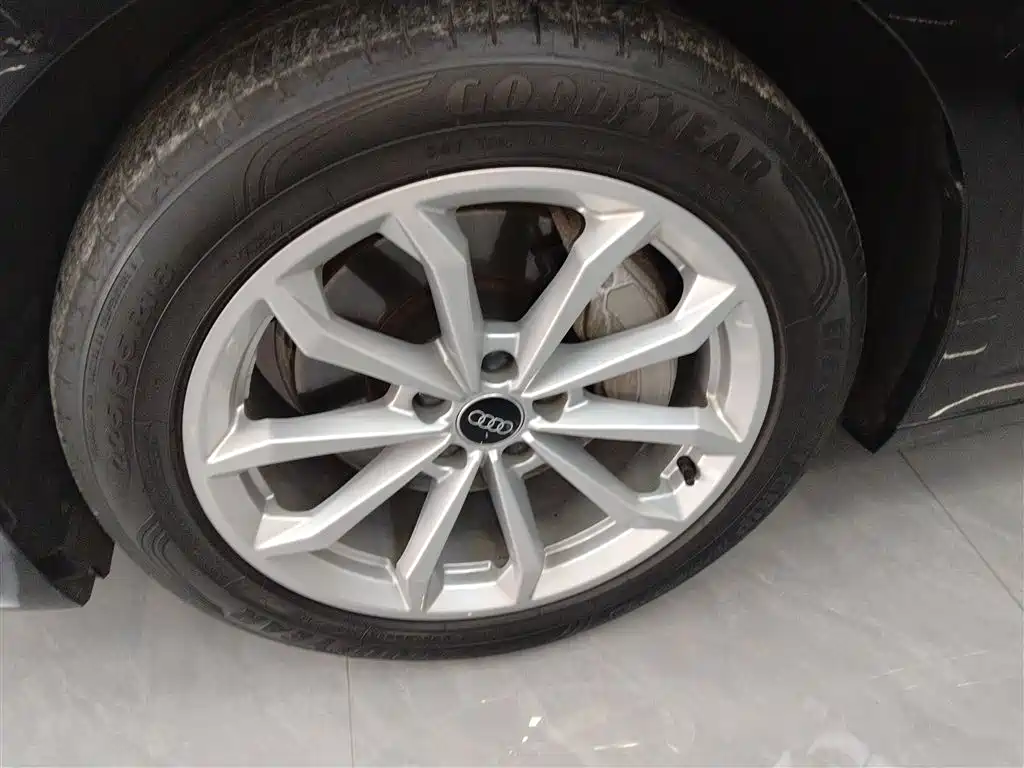 Audi A6L 2022 40 TFSI Luxury Elegance фото 25