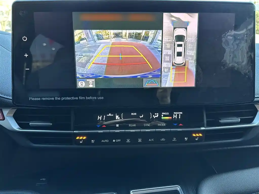 Toyota Sienna 2023 2.5L Hybrid Ultimate Edition фото 16