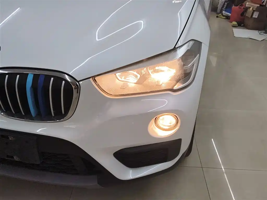 BMW X1 2019 sDrive18Li Fashion Model фото 17