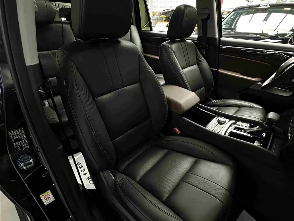 GAC Trumpchi Trumpchi GS8 2017 320T AWD Luxury Smart Connect (7-Seater) фото 25