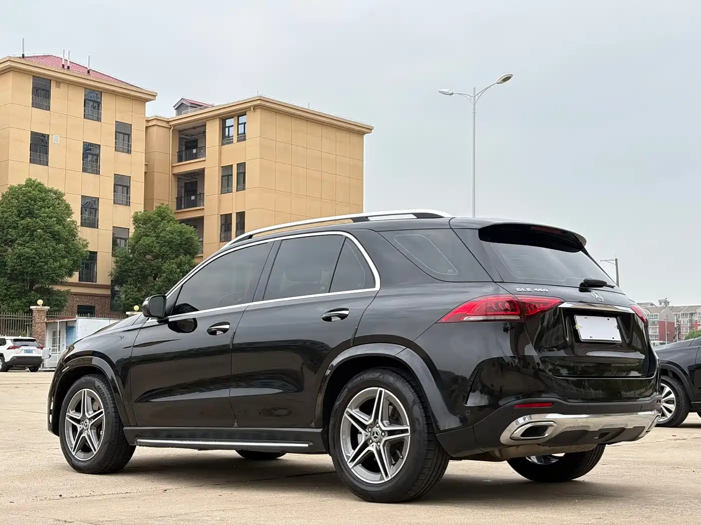 MERCEDES-BENZ GLE