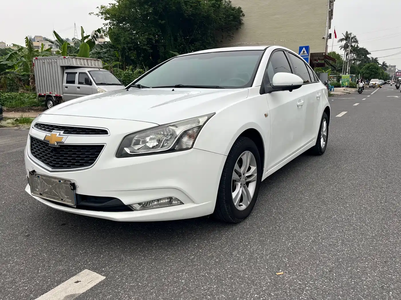 Chevrolet Cruze 2015 1.5L Classic SE AT