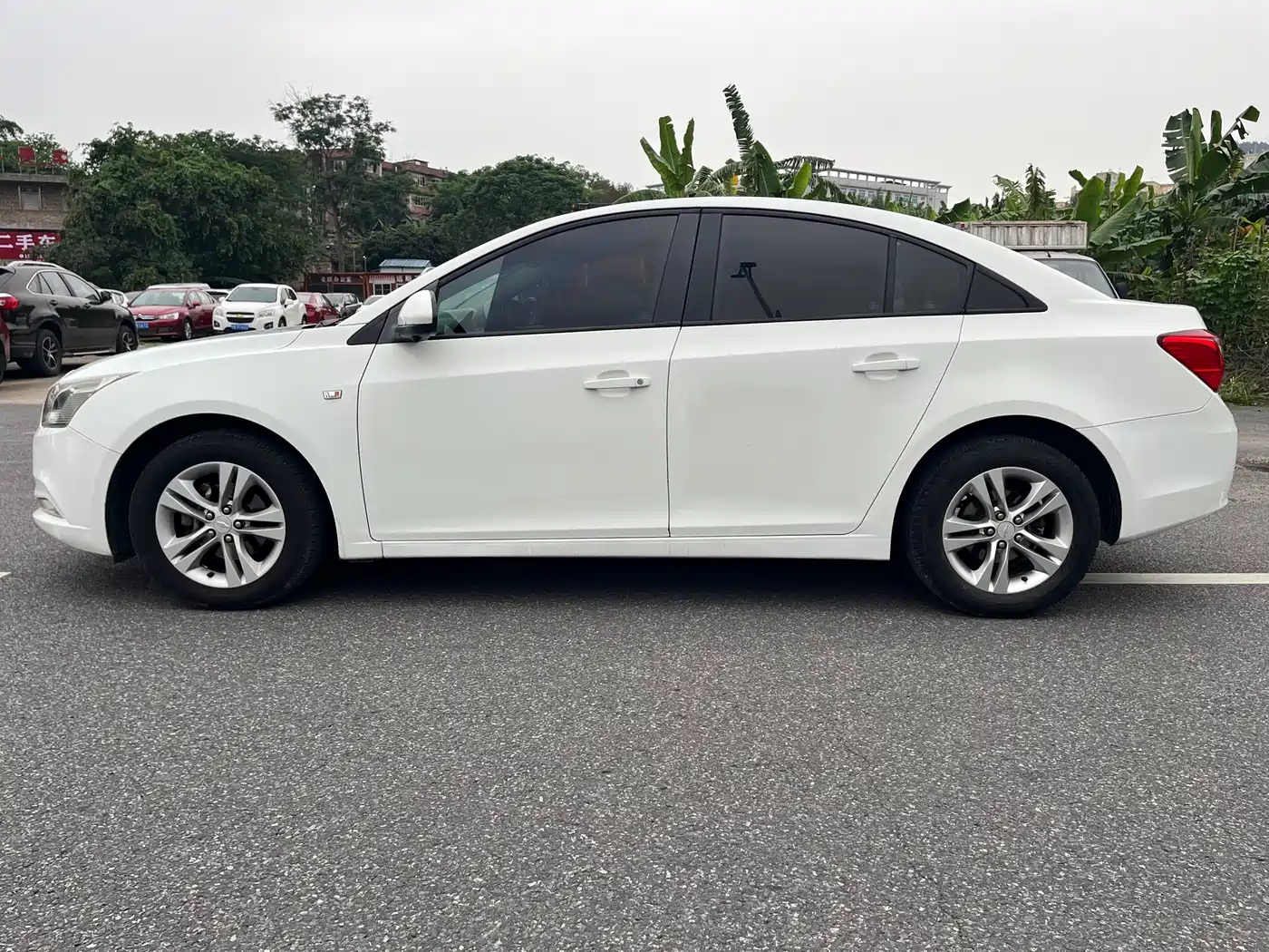 Chevrolet Cruze 2015 1.5L Classic SE AT фото 5
