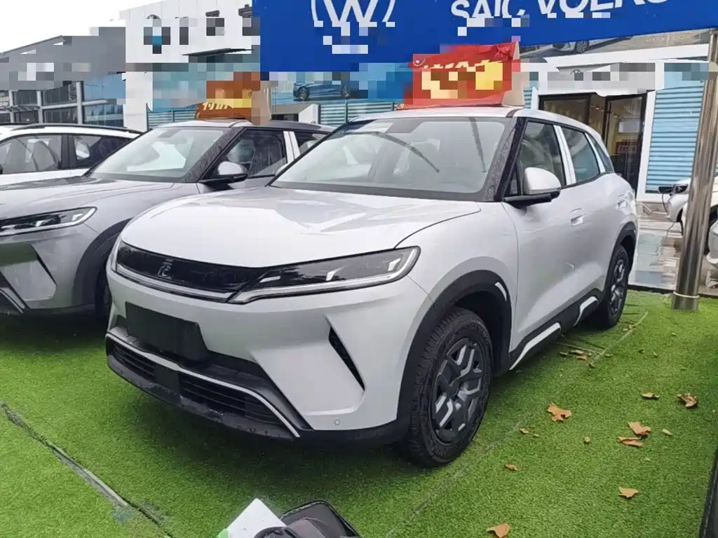 BYD Yuan UP 2026 2025 Model 301KM Navigator