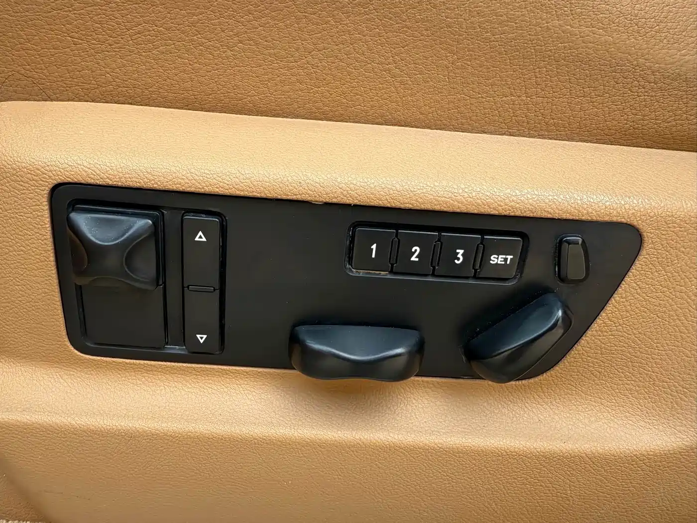 Porsche Cayenne 2005 2006 Cayenne Turbo 4.5T