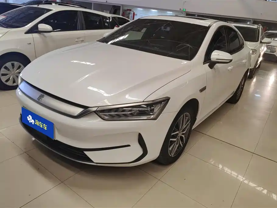 BYD Qin PLUS 2021 EV 400KM Luxury Model