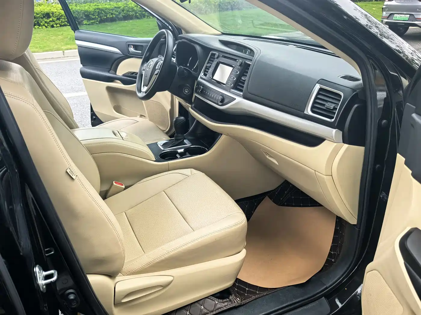 Toyota Highlander 2021 2.0T AWD Elite 7-Seater фото 10