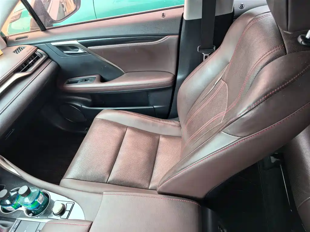 Lexus RX 2020 Facelift 300 AWD Elegance Edition фото 11