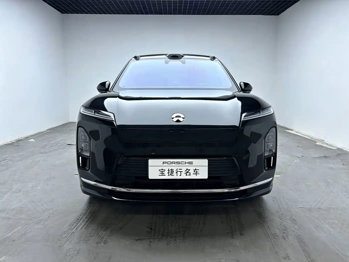 NIO ES8 2026 2025 Model 6-Seat Executive Luxury Edition