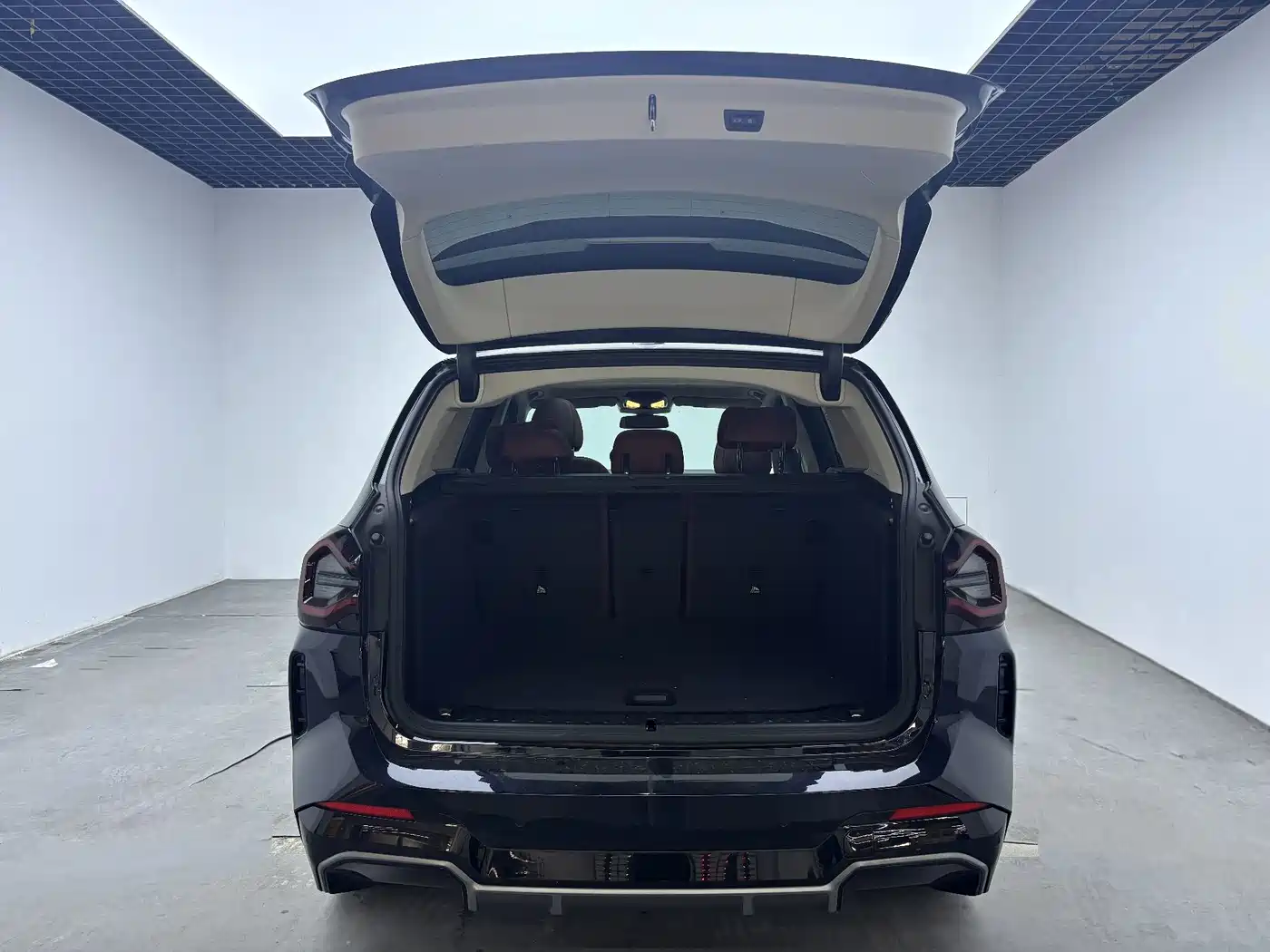 BMW iX3 2025 2024 Innovation Leader