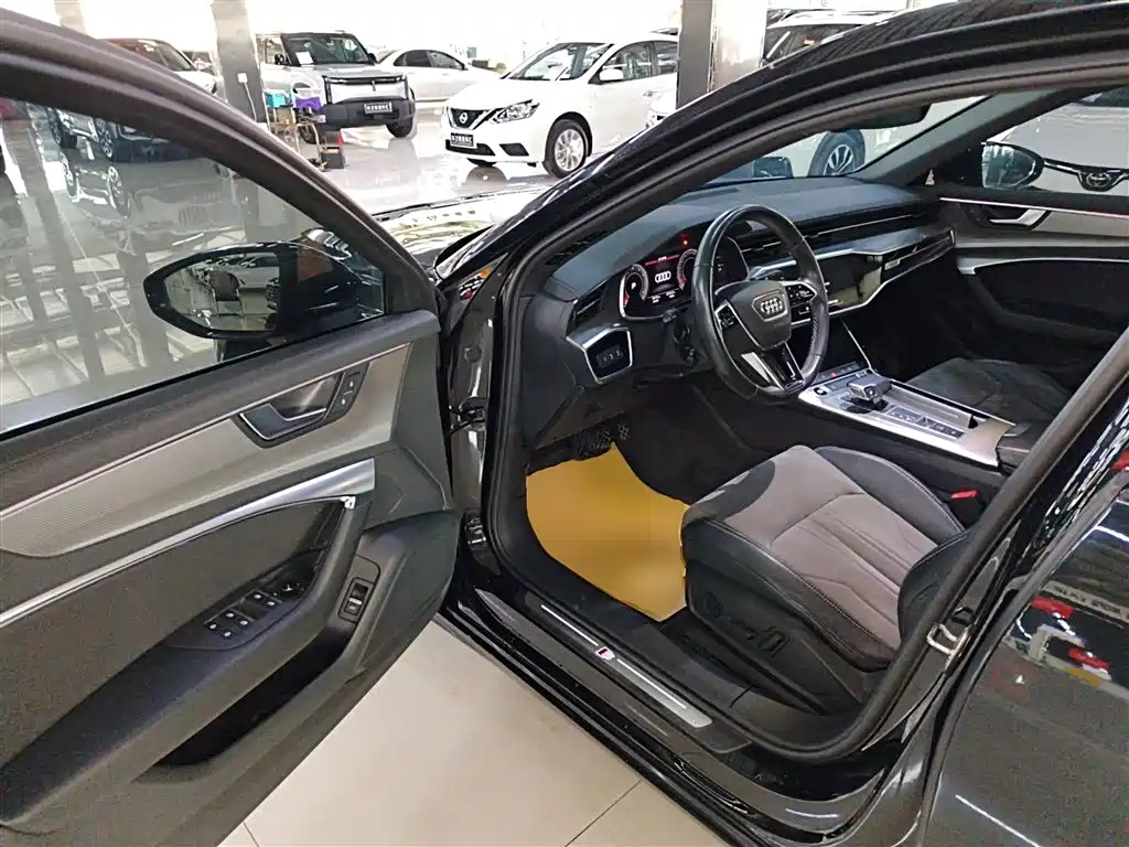Audi A6L 2022 40 TFSI Luxury Dynamic фото 12