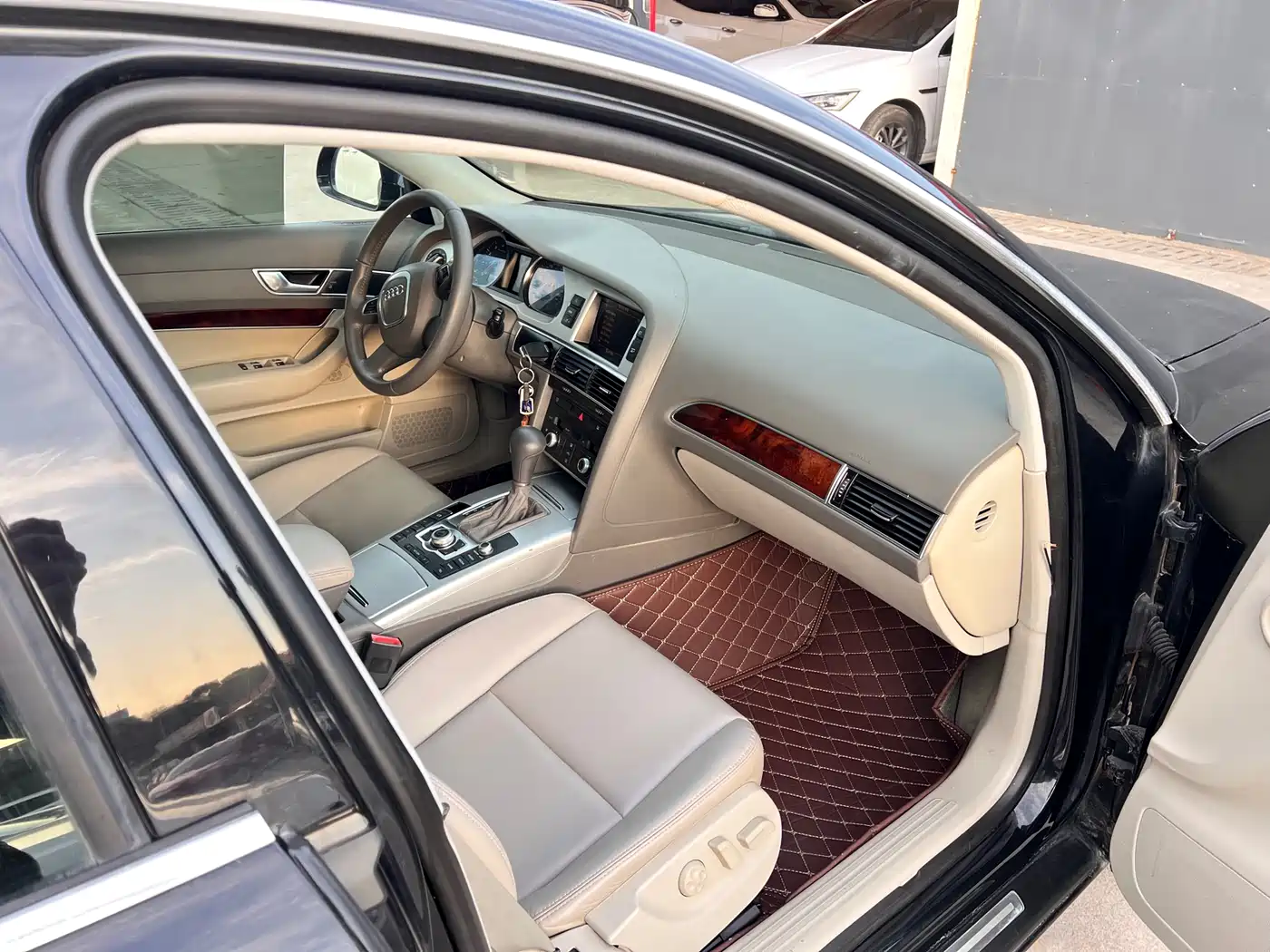 Audi A6L 2011 Model 2.0 TFSI Auto Standard фото 18