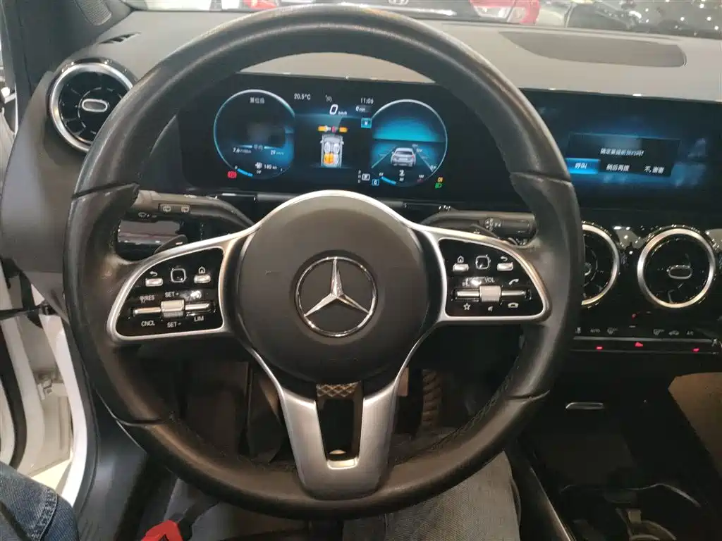 MERCEDES-BENZ CLASS B