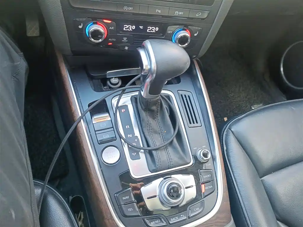 Audi Q5 2015 40 TFSI Comfort фото 7