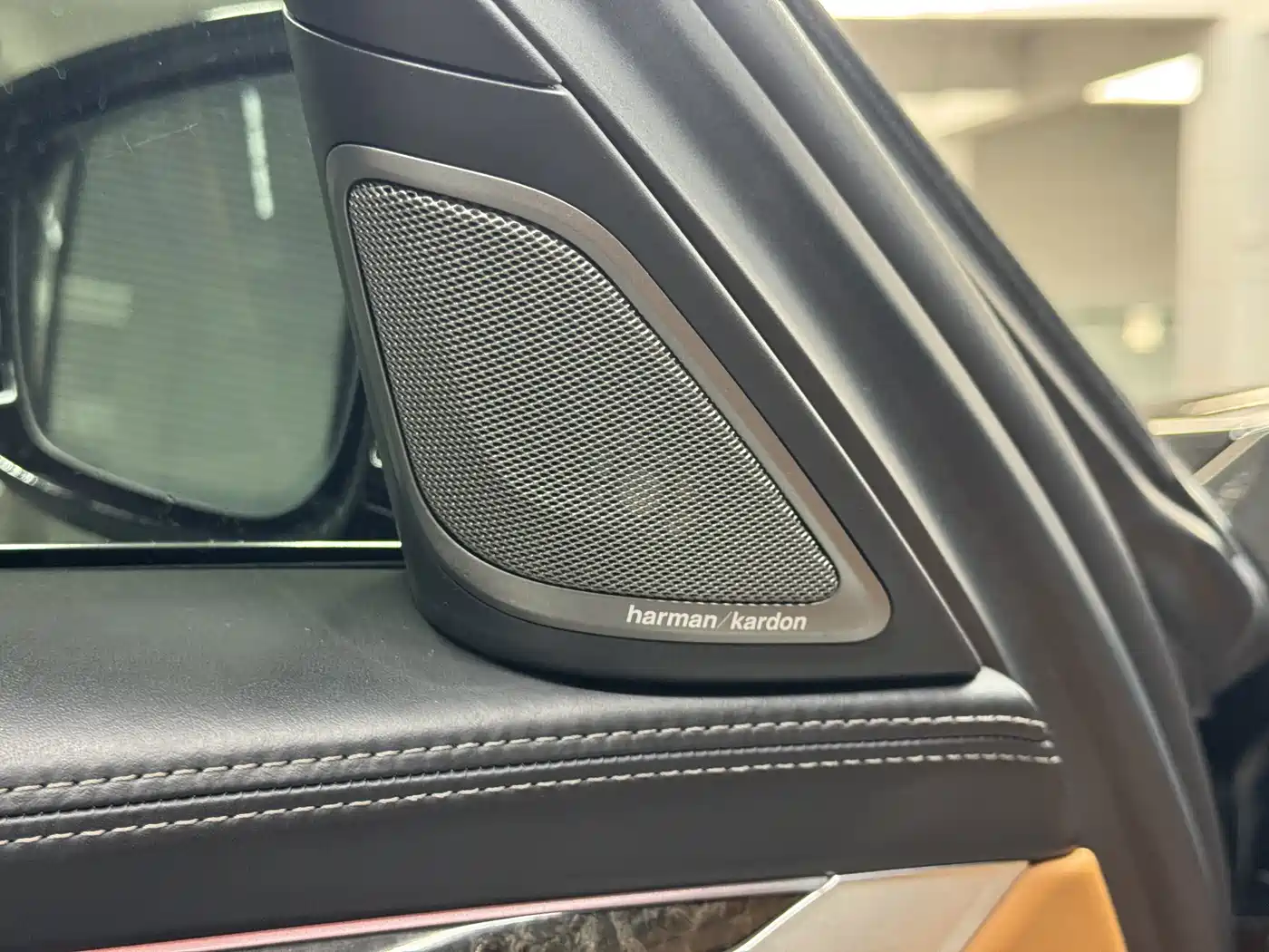 Фото 20 - BMW 7 Series