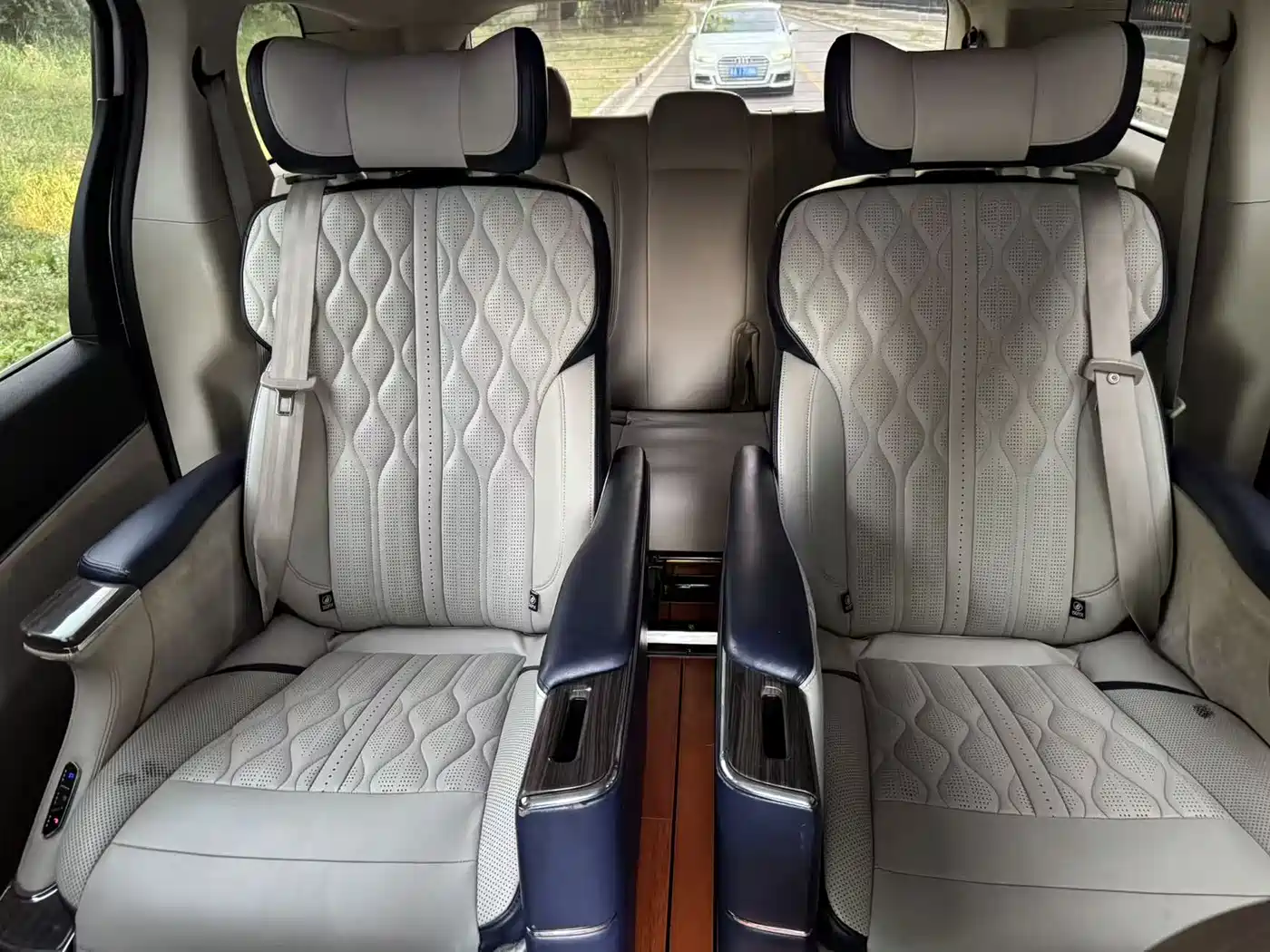 Buick GL8 2017 25S Comfort China V фото 12