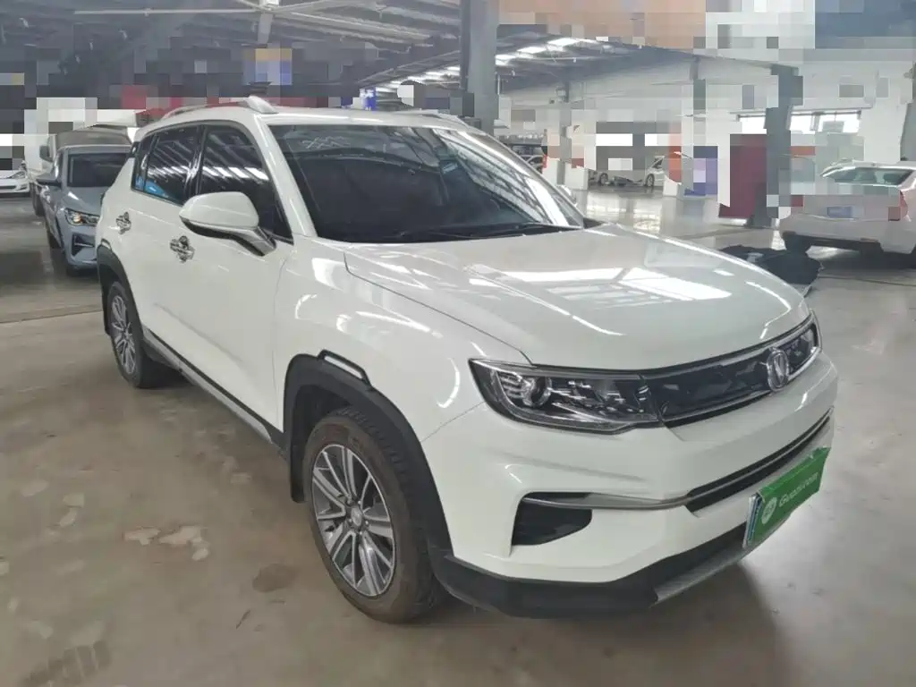 Changan CS35 PLUS 2018 2018 1.6L Manual Smooth Connect China V