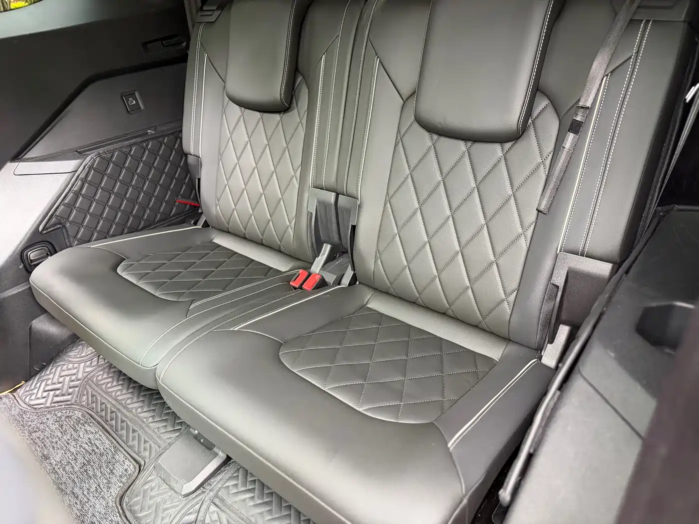 Volkswagen Talagon 2022 530TSI 4WD Flagship Victory Pro Edition 6-seater фото 13