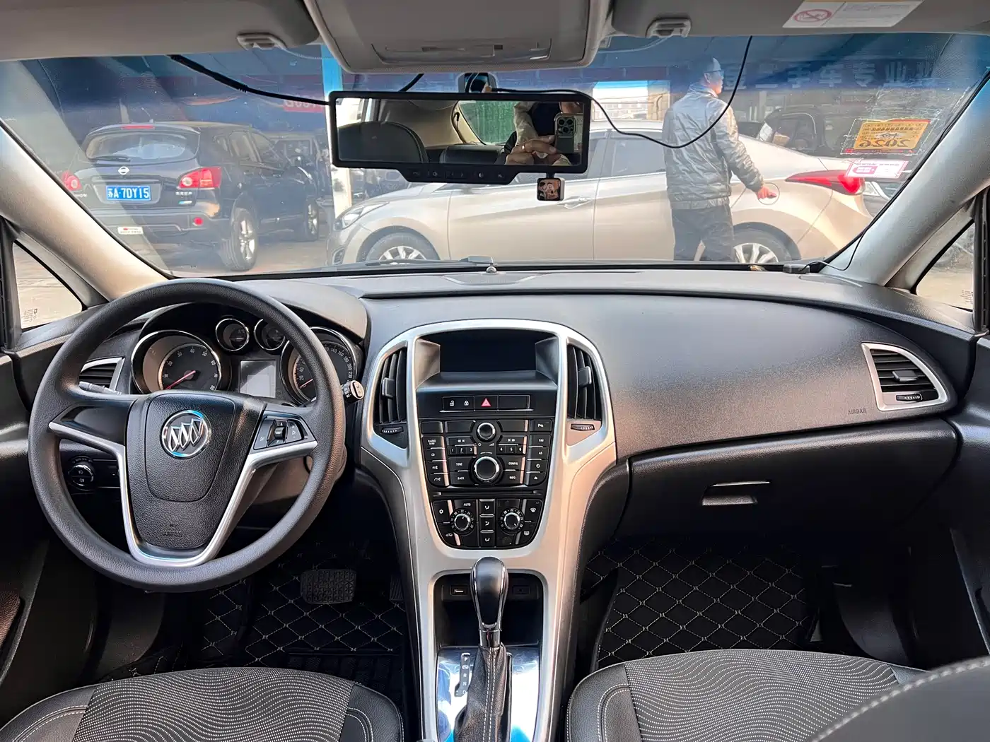 Buick Excelle 2014 XT 1.6L Automatic Fashion фото 14