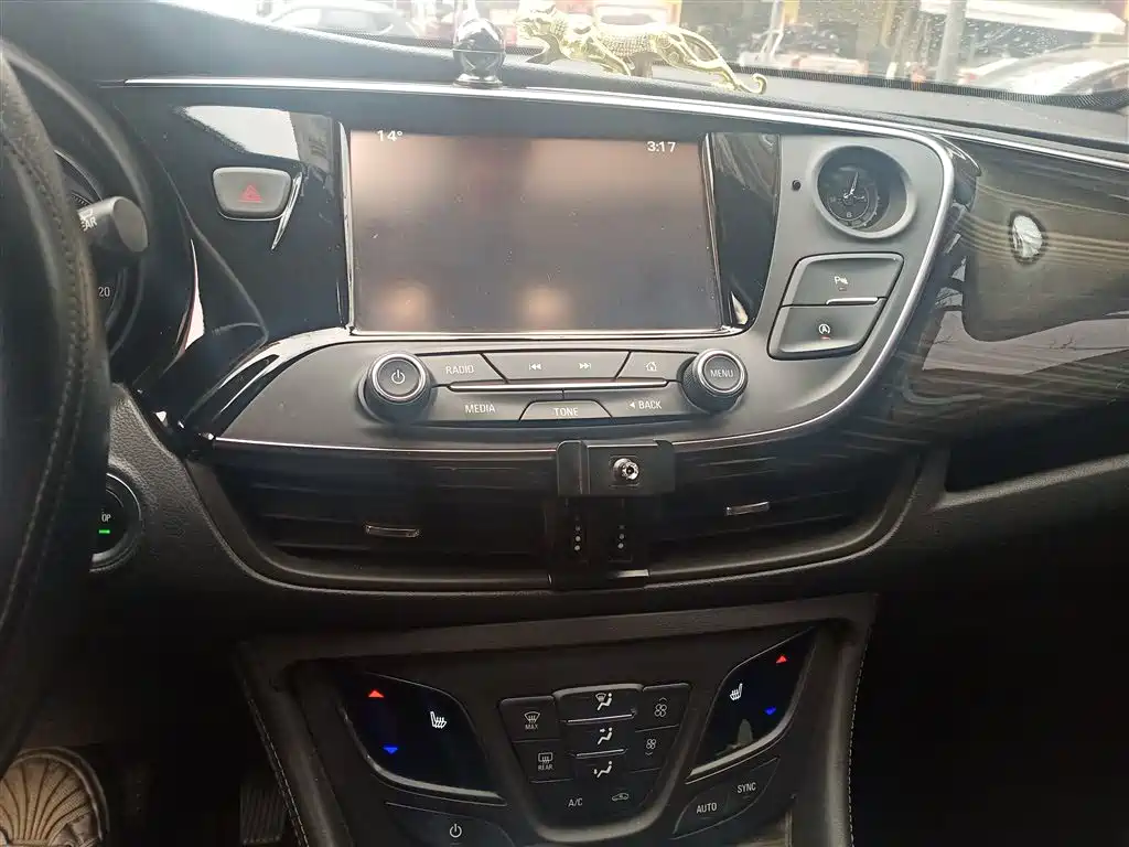 Buick Envision Plus 2018 20T 2WD Elite фото 13
