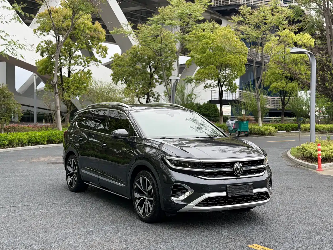 Volkswagen Talagon 2022 530TSI 4WD Flagship Victory Pro Edition 6-seater фото 3