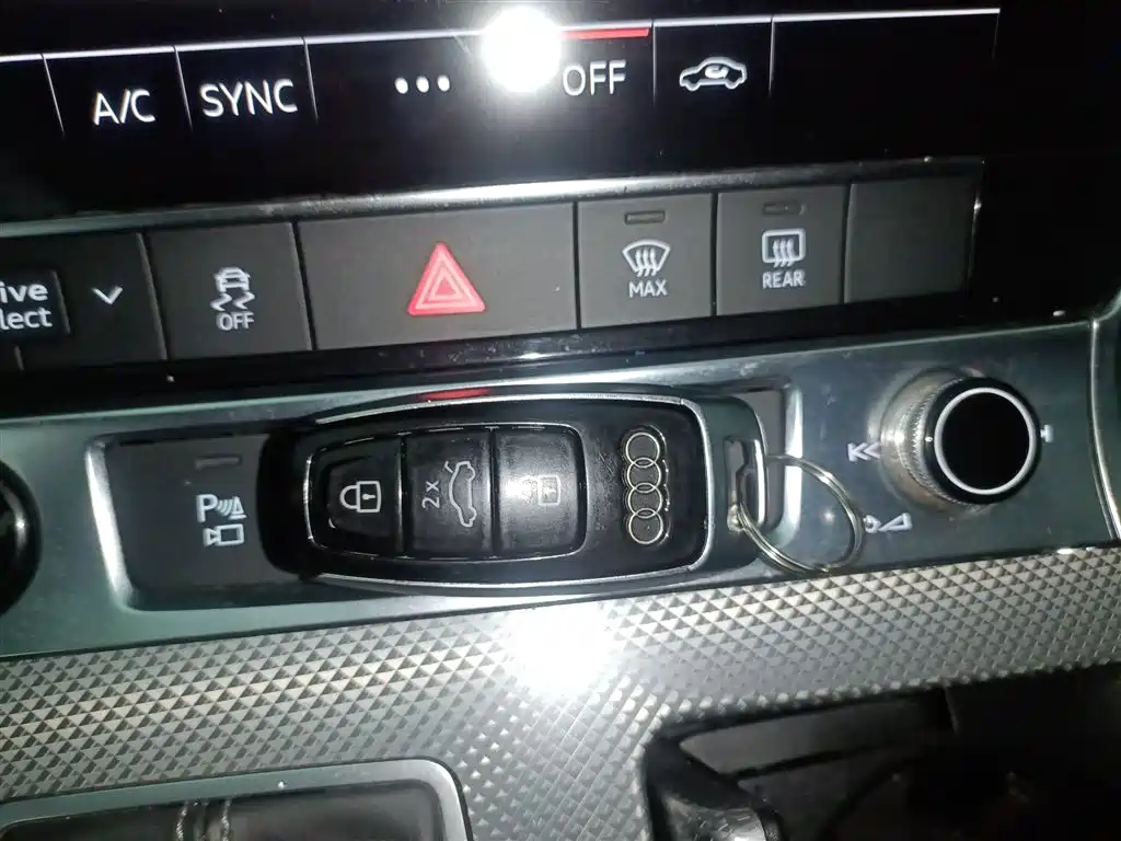 Audi A6L 2021 45 TFSI Exclusive Sport фото 17