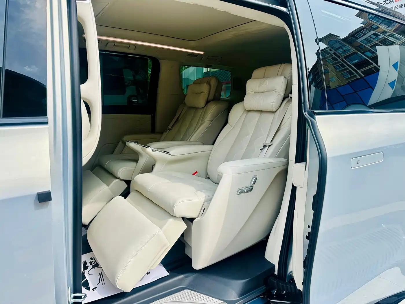 Buick Zhijing Shijia 2026 Model PHEV Base Version фото 7