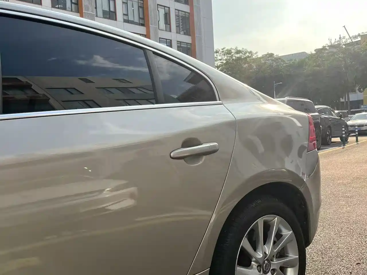 Volvo S60 (Import) 2013 2014 T5 Elegance Edition