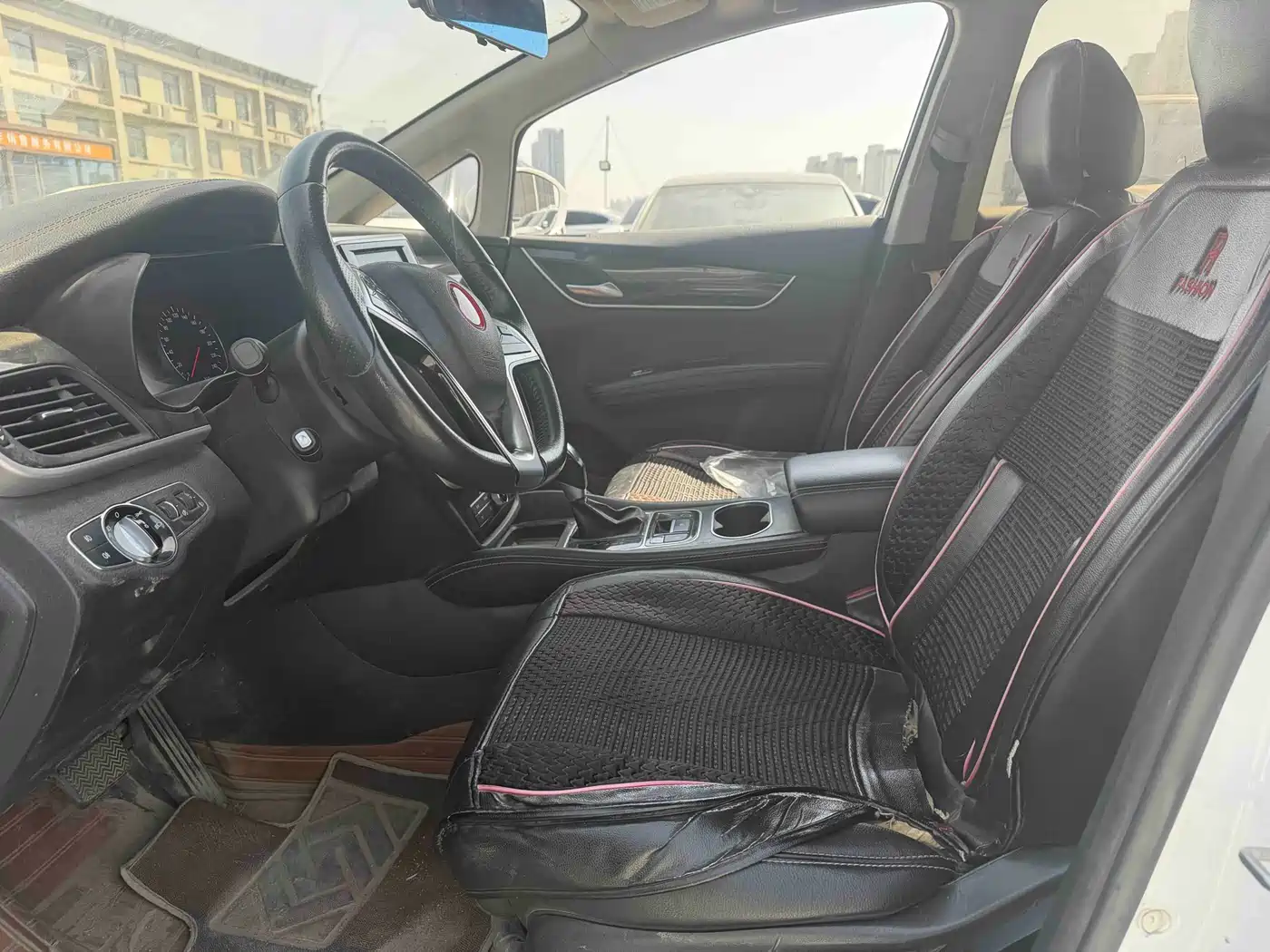 BYD Song MAX 2017 1.5T Auto Smart Elite 7-Seater фото 4