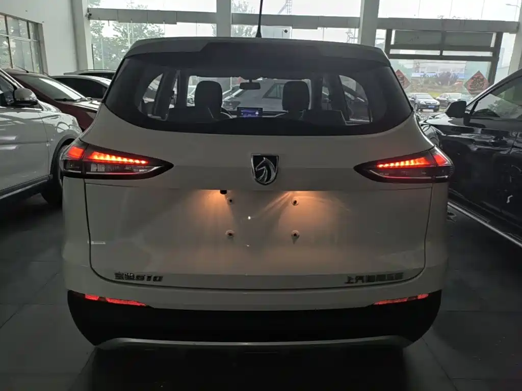 Baojun 510 2021 2021 1.5L Manual Dynamic Edition